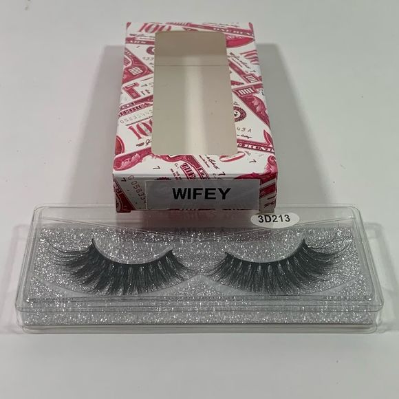 3D Faux Mink Lashes - WIFEY - Picture 2 of 3